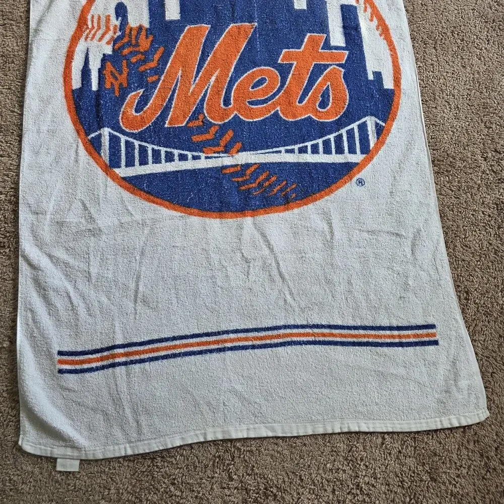 Vintage New York Mets Towel One Size White MLB Baseball Beach Bath Terry Fan
